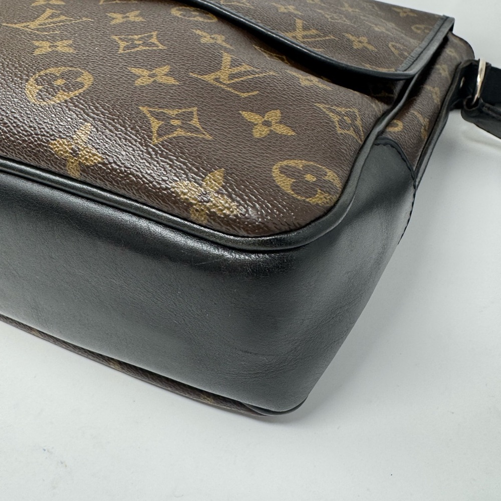 💯Authentic LOUIS VUITTON Monogram Macassar Bass GM Messenger Bag - Picture 9 of 11